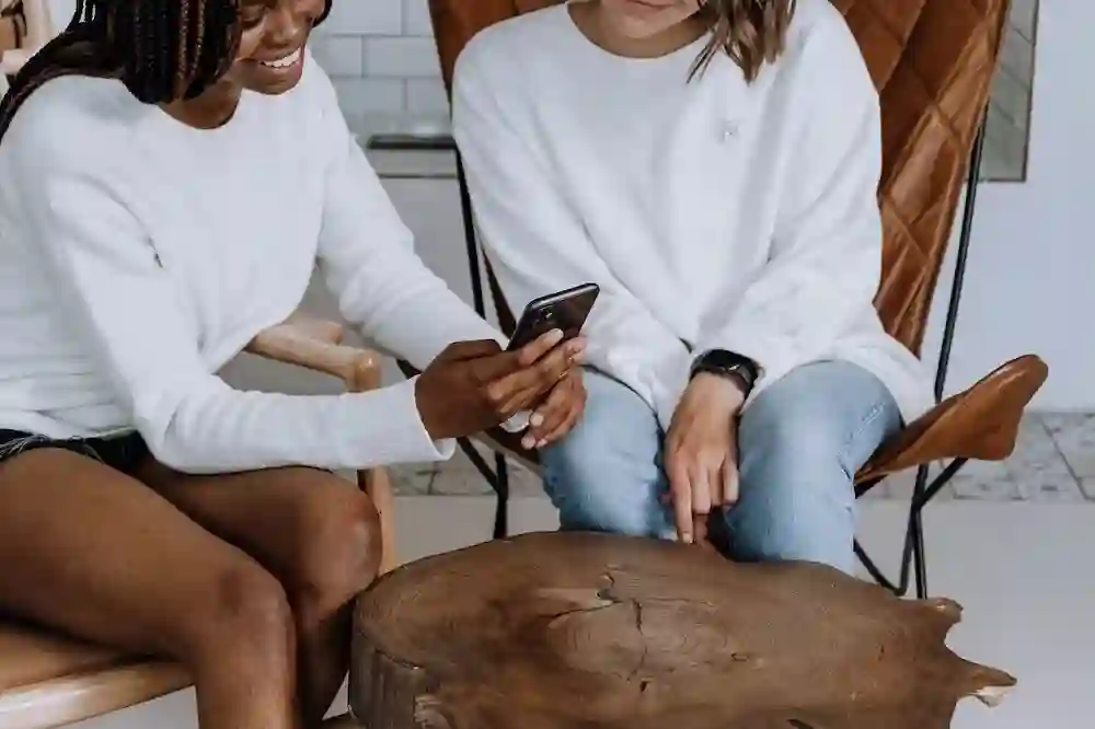 Social Media Girls
